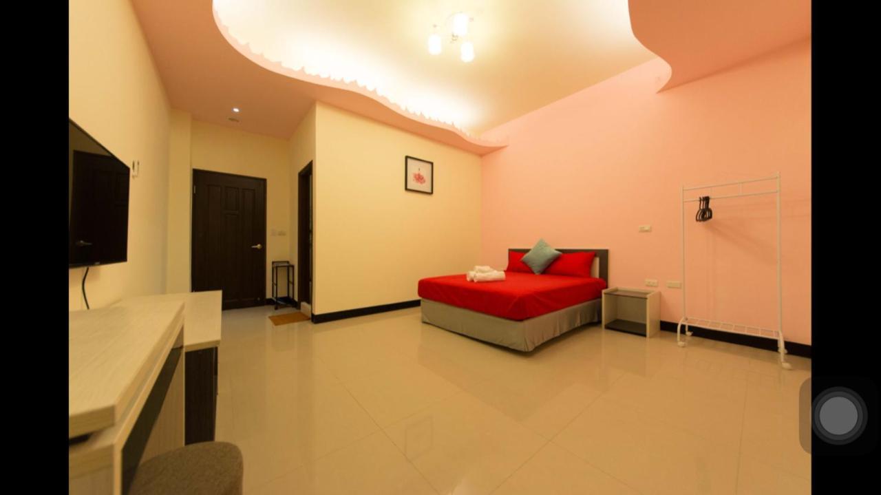 Kenting Orange Homestay Hengchun South Gate Exterior photo